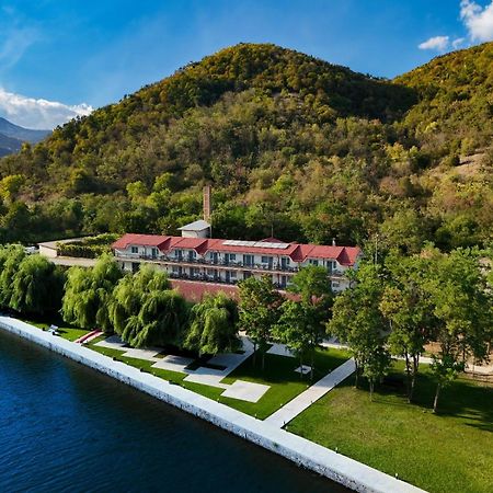Vega Resort Restaurant & Lodge Orşova Dış mekan fotoğraf