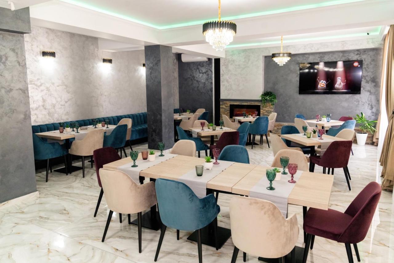 Vega Resort Restaurant & Lodge Orşova Dış mekan fotoğraf