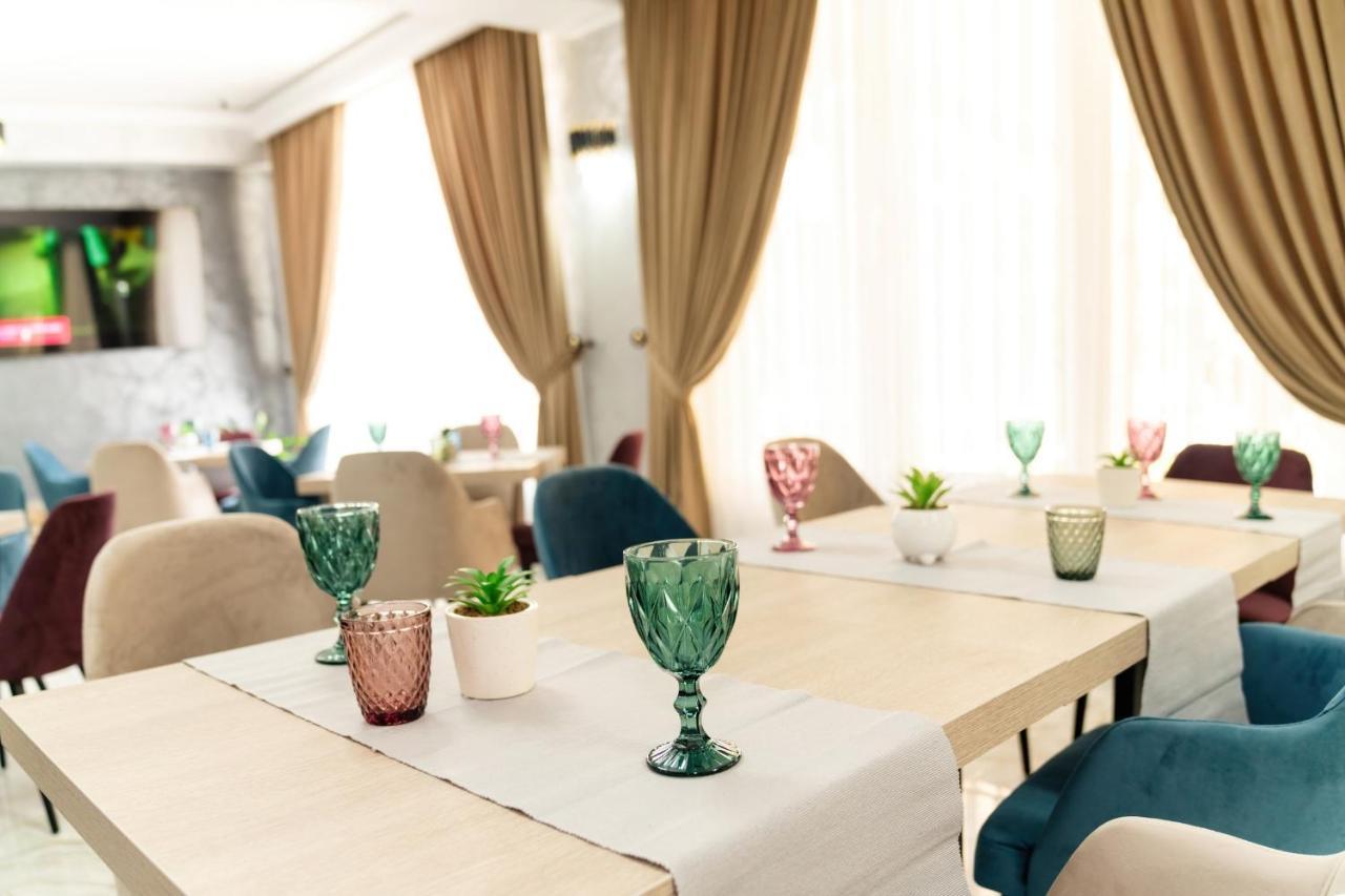 Vega Resort Restaurant & Lodge Orşova Dış mekan fotoğraf