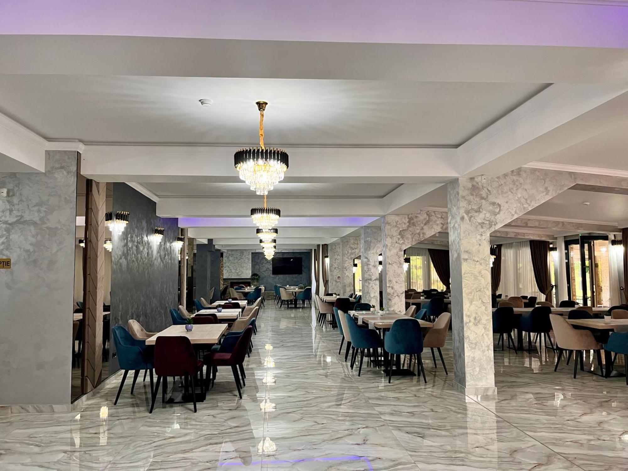 Vega Resort Restaurant & Lodge Orşova Dış mekan fotoğraf